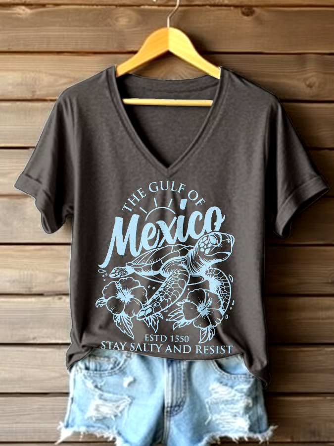 🌊Buy 3 get 12% off丨Women's Gulf Of Mexico Printed V Neck T-shirt